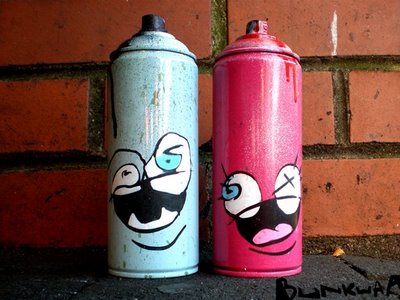 bunkwaa-spray-cans